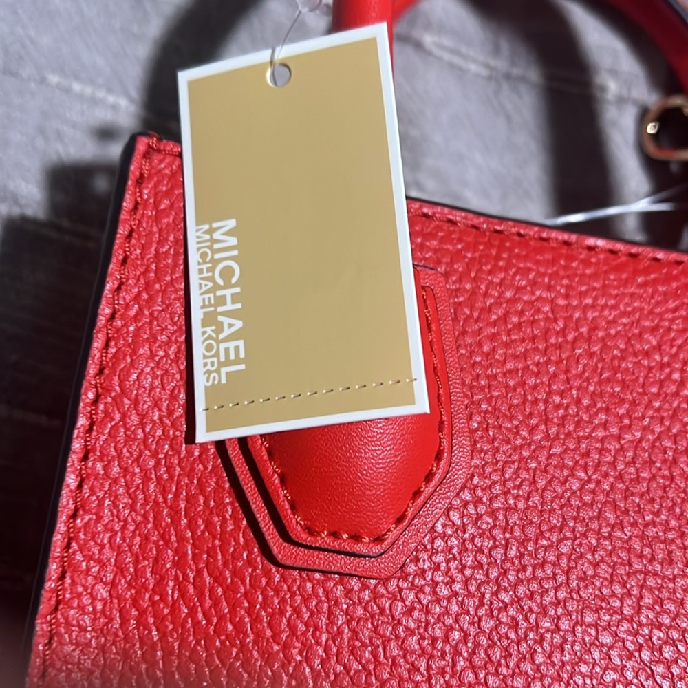 Mk❣️ - Picture 4 of 5